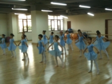 Ding's ballet gallery 10/11 Pre-Primary